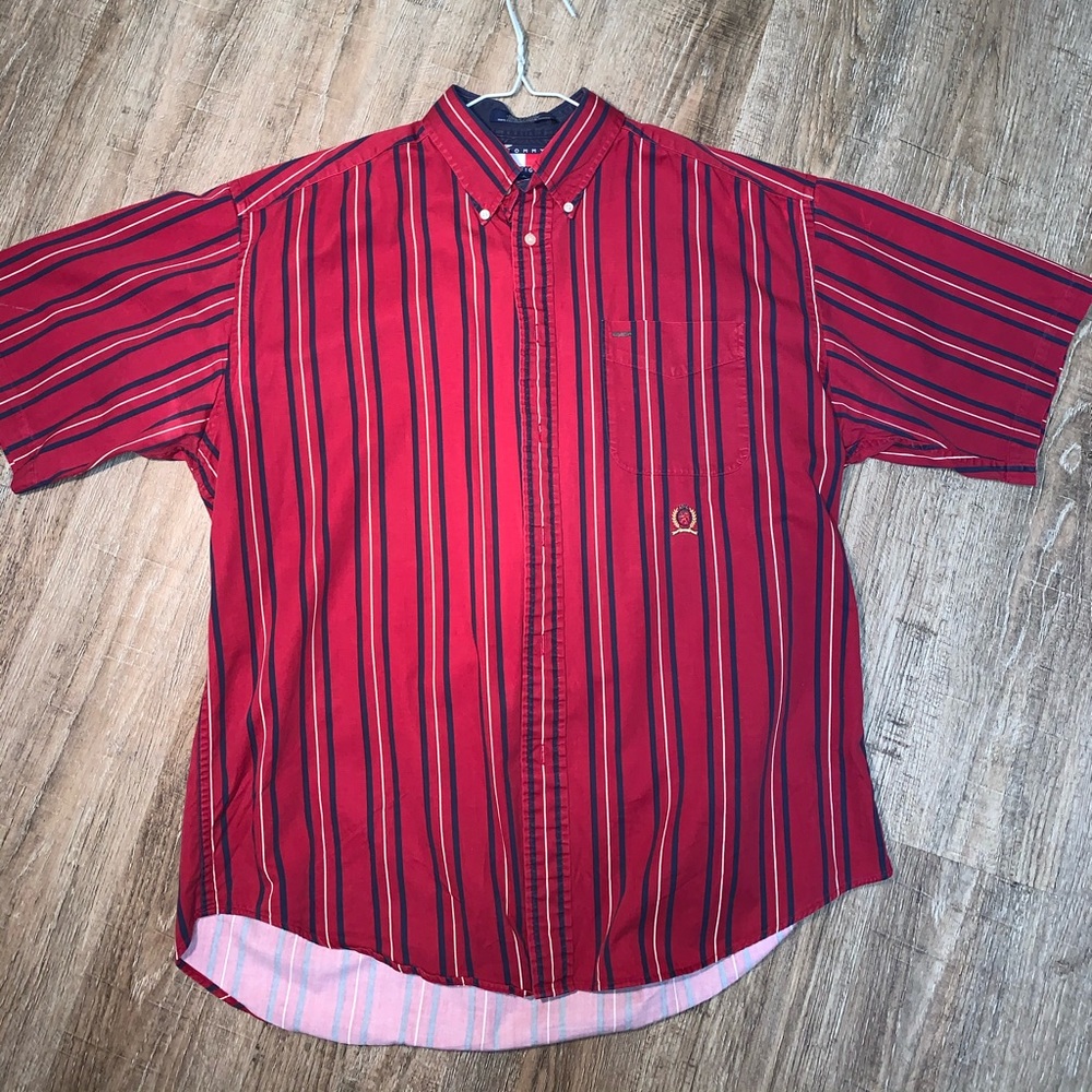 Vintage 1990 Tommy Hilfiger Crest Logo